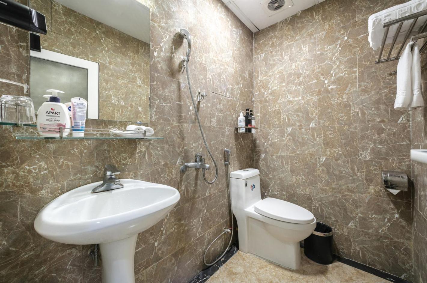 A25 Hotel - 185 Lo Duc Ханой Екстериор снимка